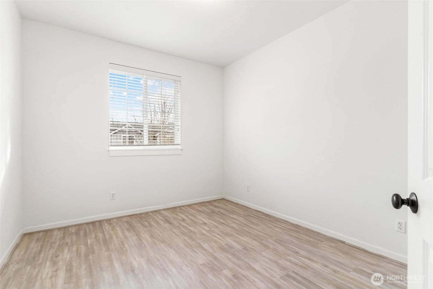 24015 221st Lane SE, Maple Valley, WA 98038-5164