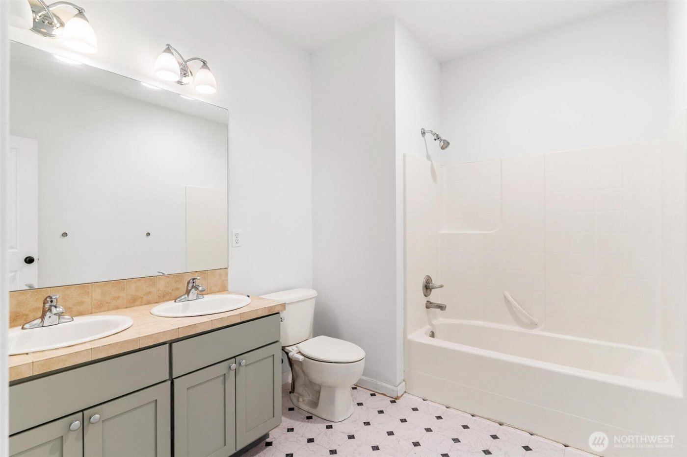 24015 221st Lane SE, Maple Valley, WA 98038-5164