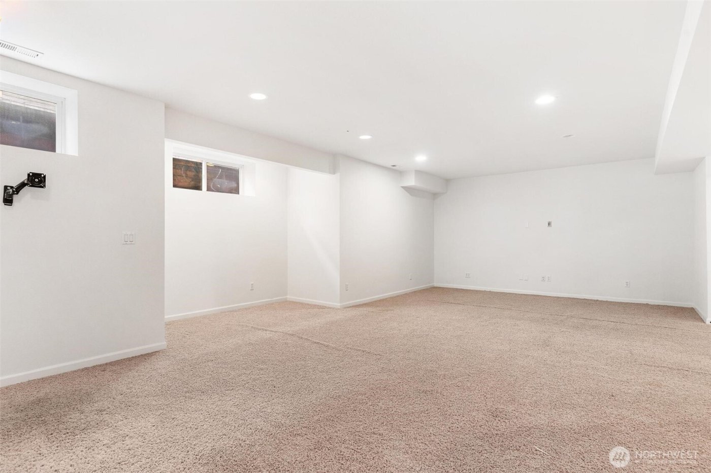 24015 221st Lane SE, Maple Valley, WA 98038-5164