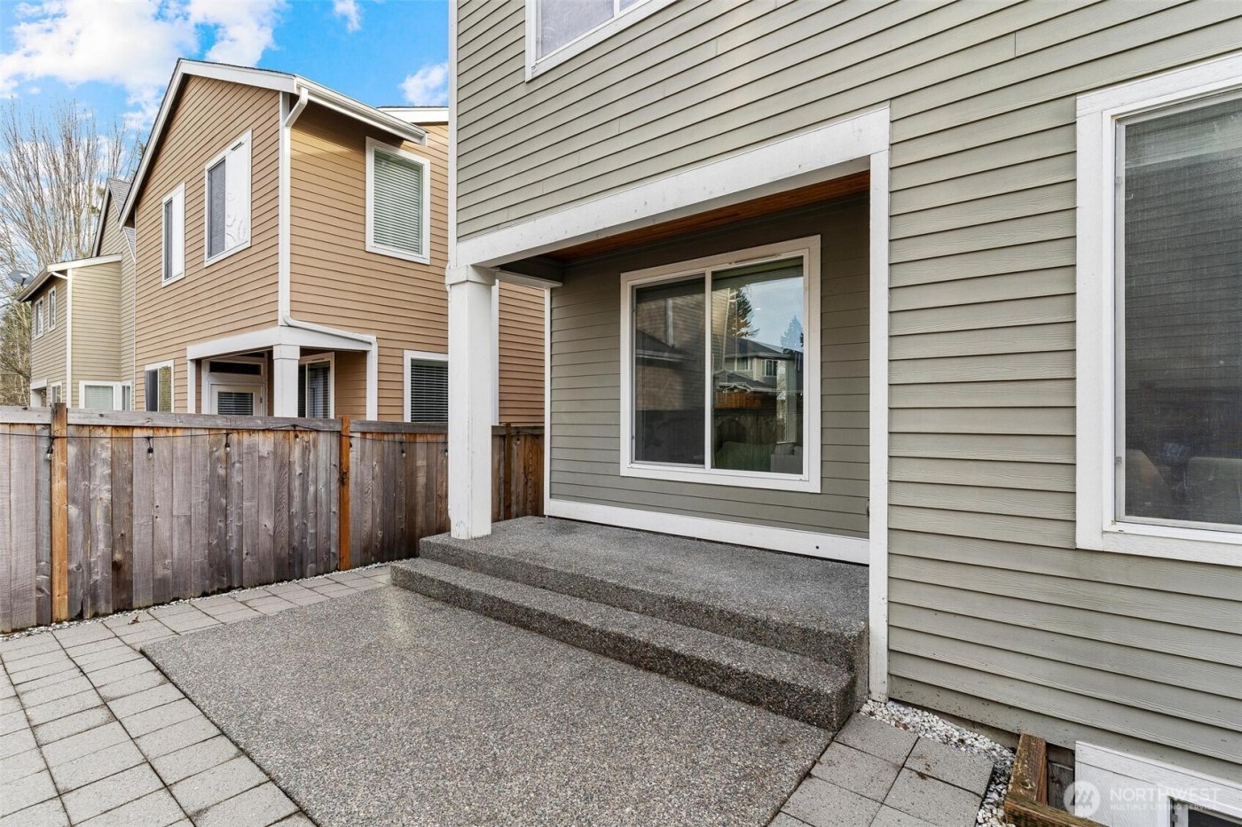 24015 221st Lane SE, Maple Valley, WA 98038-5164