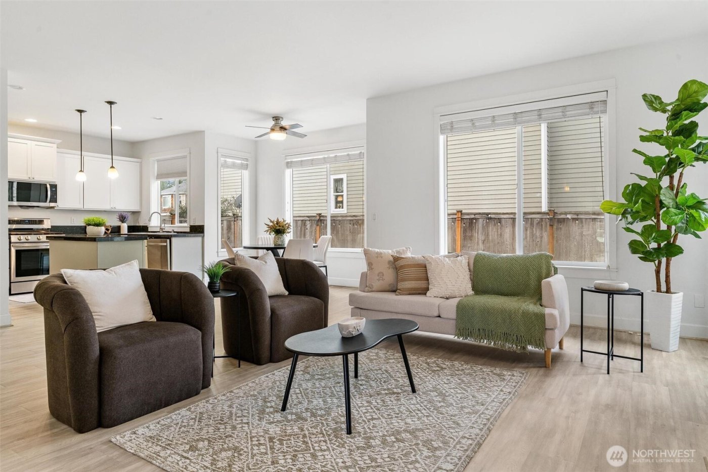 24015 221st Lane SE, Maple Valley, WA 98038-5164