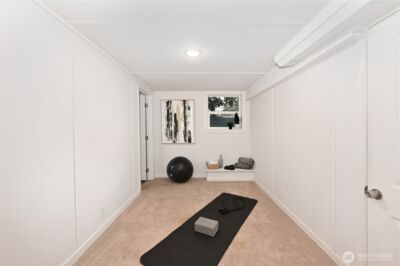 4570 36th Avenue W, Seattle, WA 98199 - Photo 25