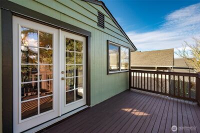 4570 36th Avenue W, Seattle, WA 98199 - Photo 35