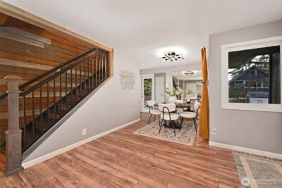 4570 36th Avenue W, Seattle, WA 98199 - Photo 4