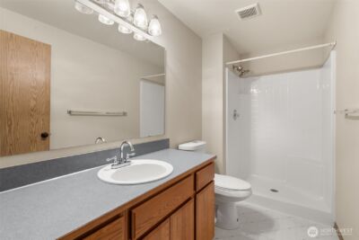 9208 321st Street Ct E, Eatonville, WA 98328 - Photo 18