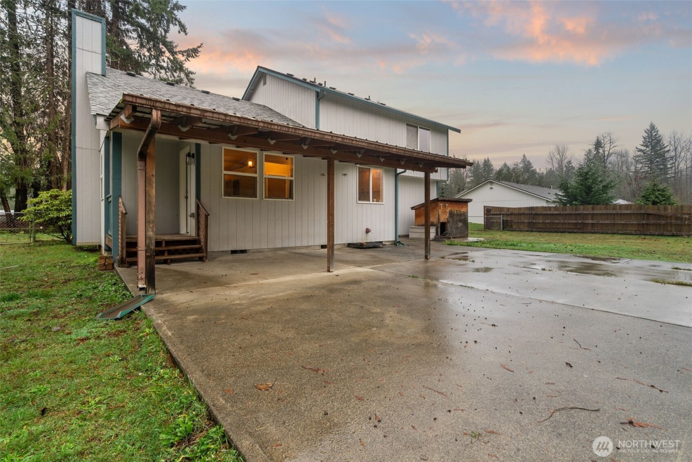 9208 321st Street Ct E, Eatonville, WA 98328