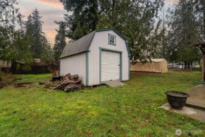 9208 321st Street Ct E, Eatonville, WA 98328 - Photo 29