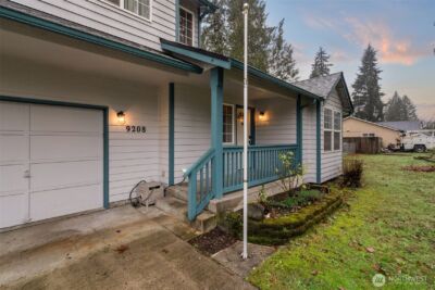 9208 321st Street Ct E, Eatonville, WA 98328 - Photo 3