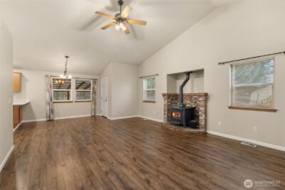 9208 321st Street Ct E, Eatonville, WA 98328 - Photo 8