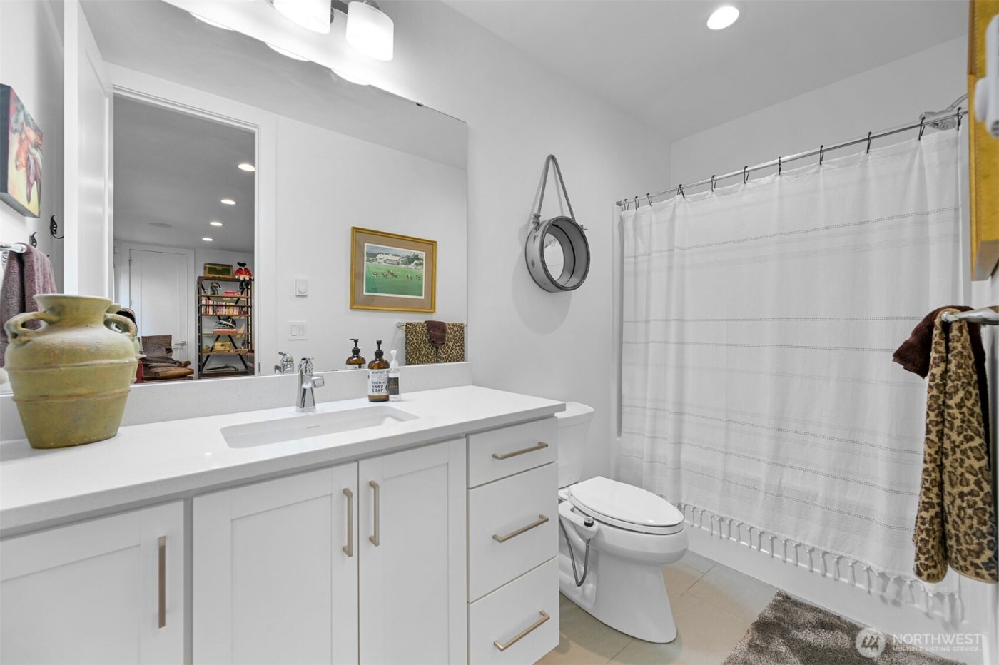 1105 40th Street , Bellingham, WA 98229