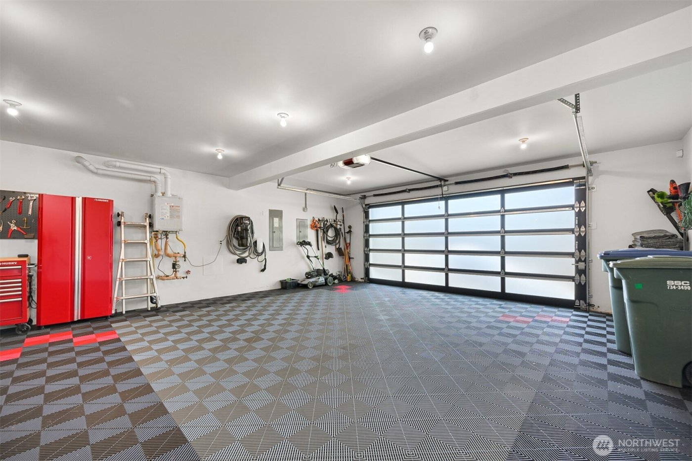 1105 40th Street , Bellingham, WA 98229