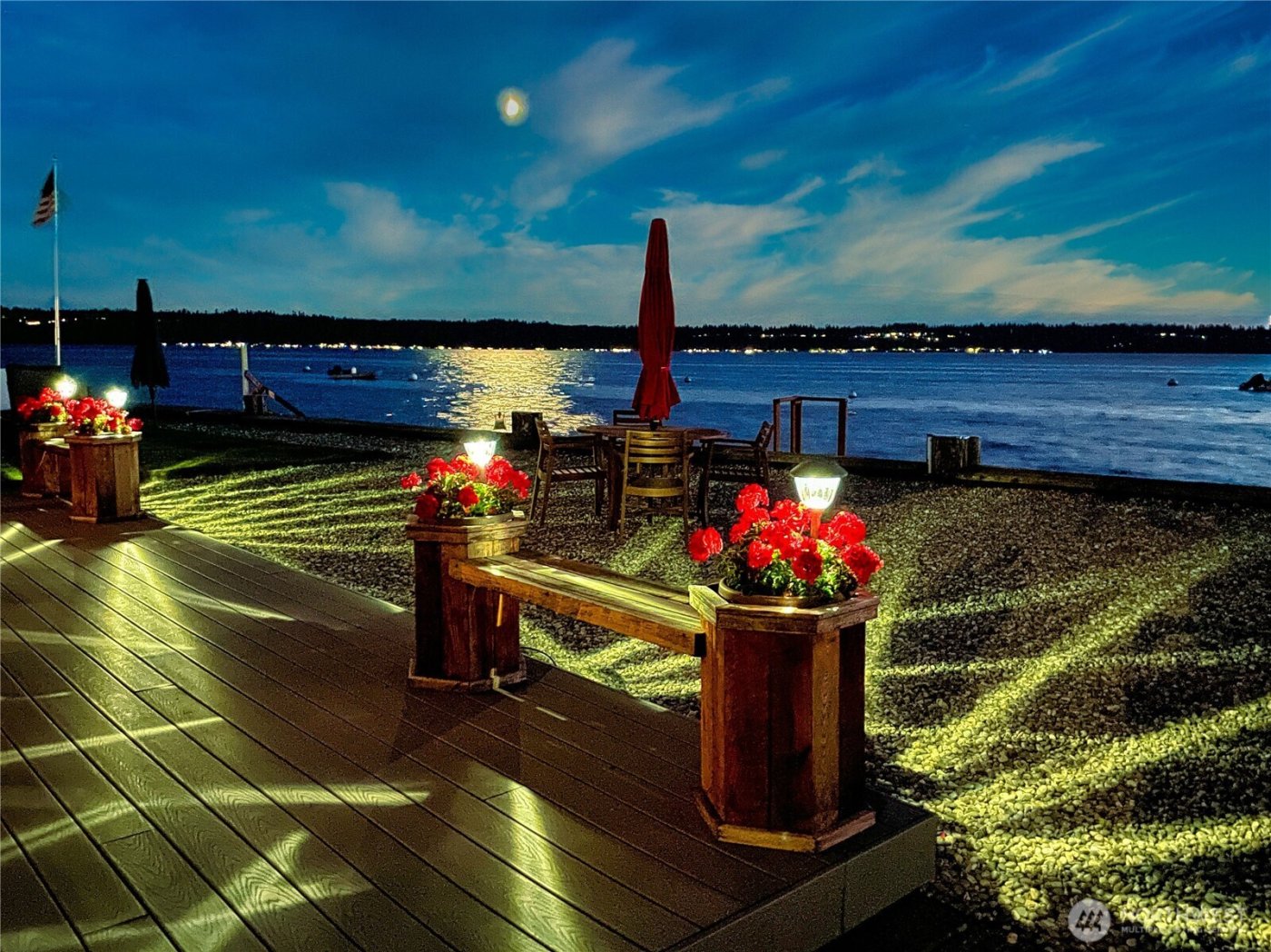 14028 Evergreen Way , Stanwood, WA 98292