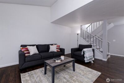 15120 Sunwood Boulevard #OO11, Seattle, WA 98188 - Photo 3