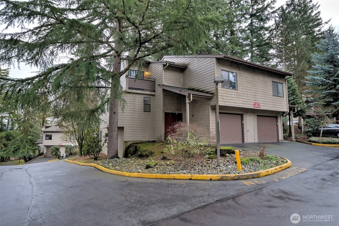 15120 Sunwood Boulevard #OO11, Seattle, WA 98188