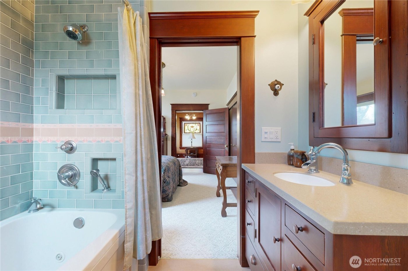 633 Lower Hogeye Road , Waitsburg, WA 99361