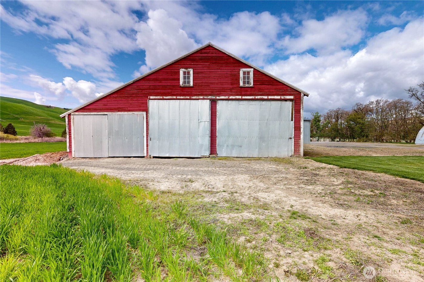 633 Lower Hogeye Road , Waitsburg, WA 99361