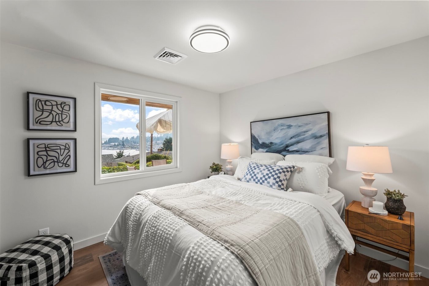 9024 Prentice Avenue , Gig Harbor, WA 98332