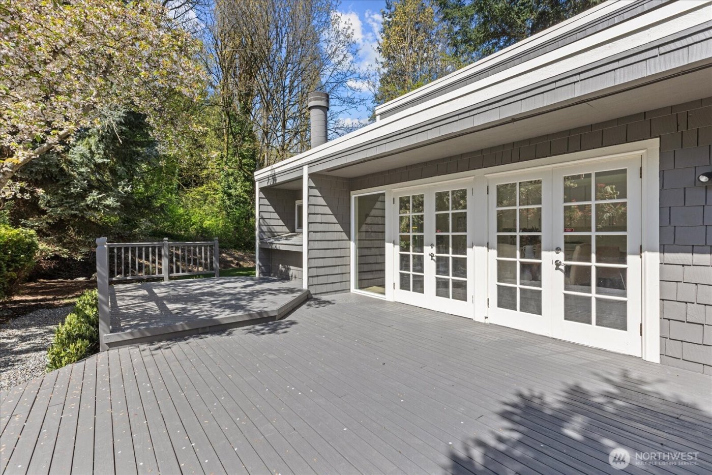 1825 112th Avenue NE, Bellevue, WA 98004