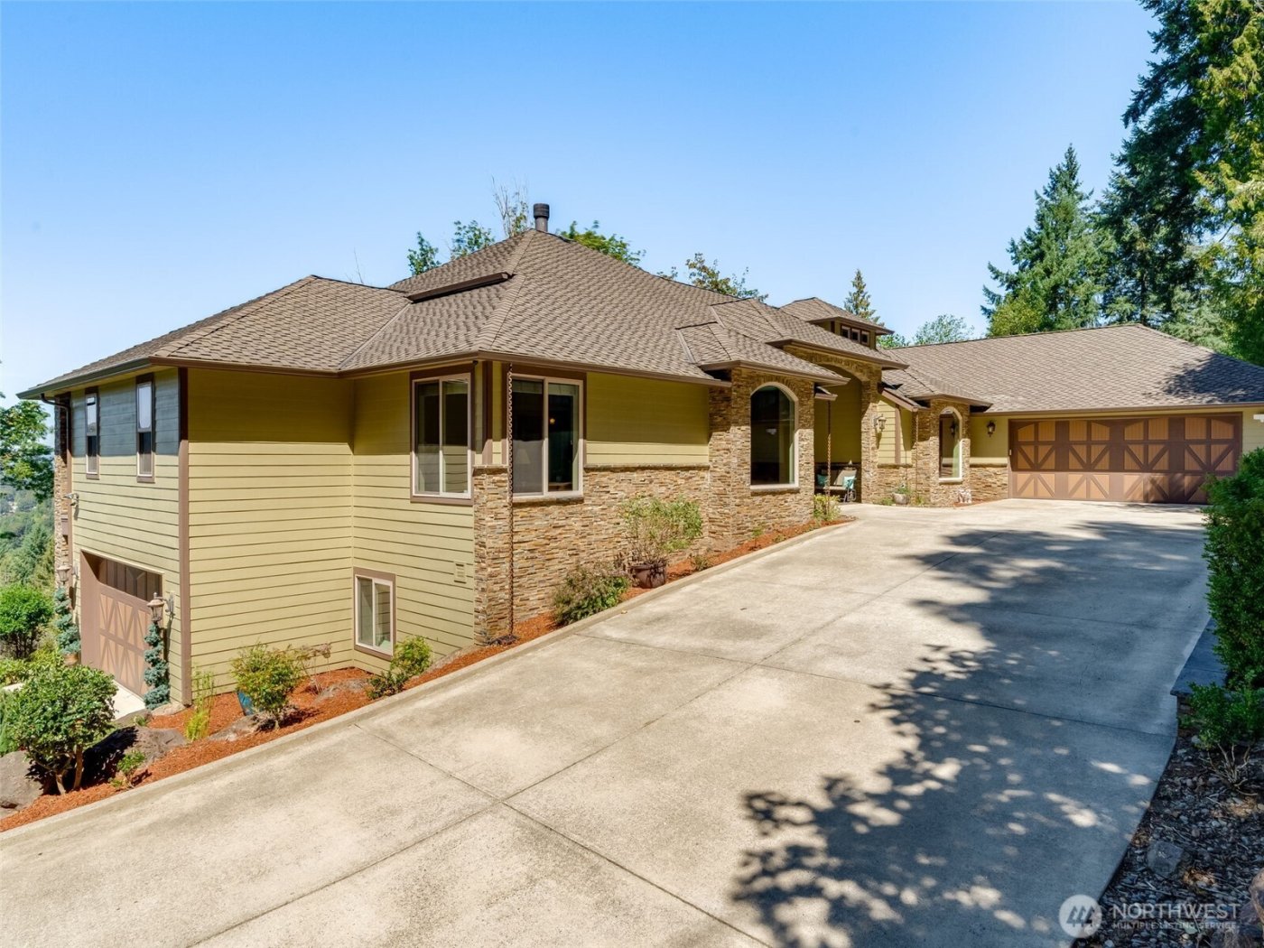 625 Nectarine Drive , Kalama, WA 98625