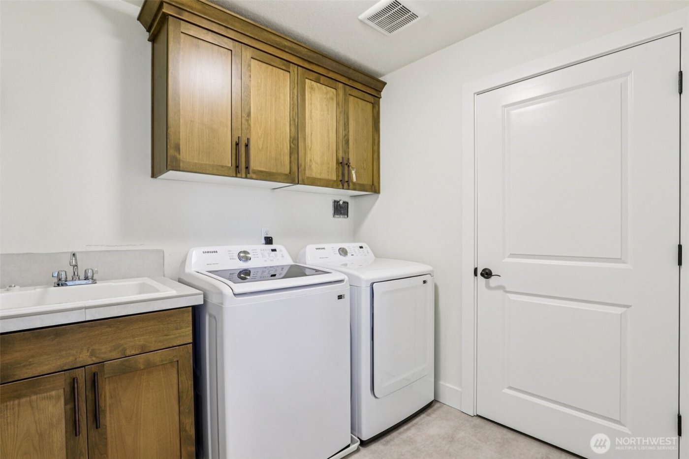 714 SE 37th Street , Battle Ground, WA 98604