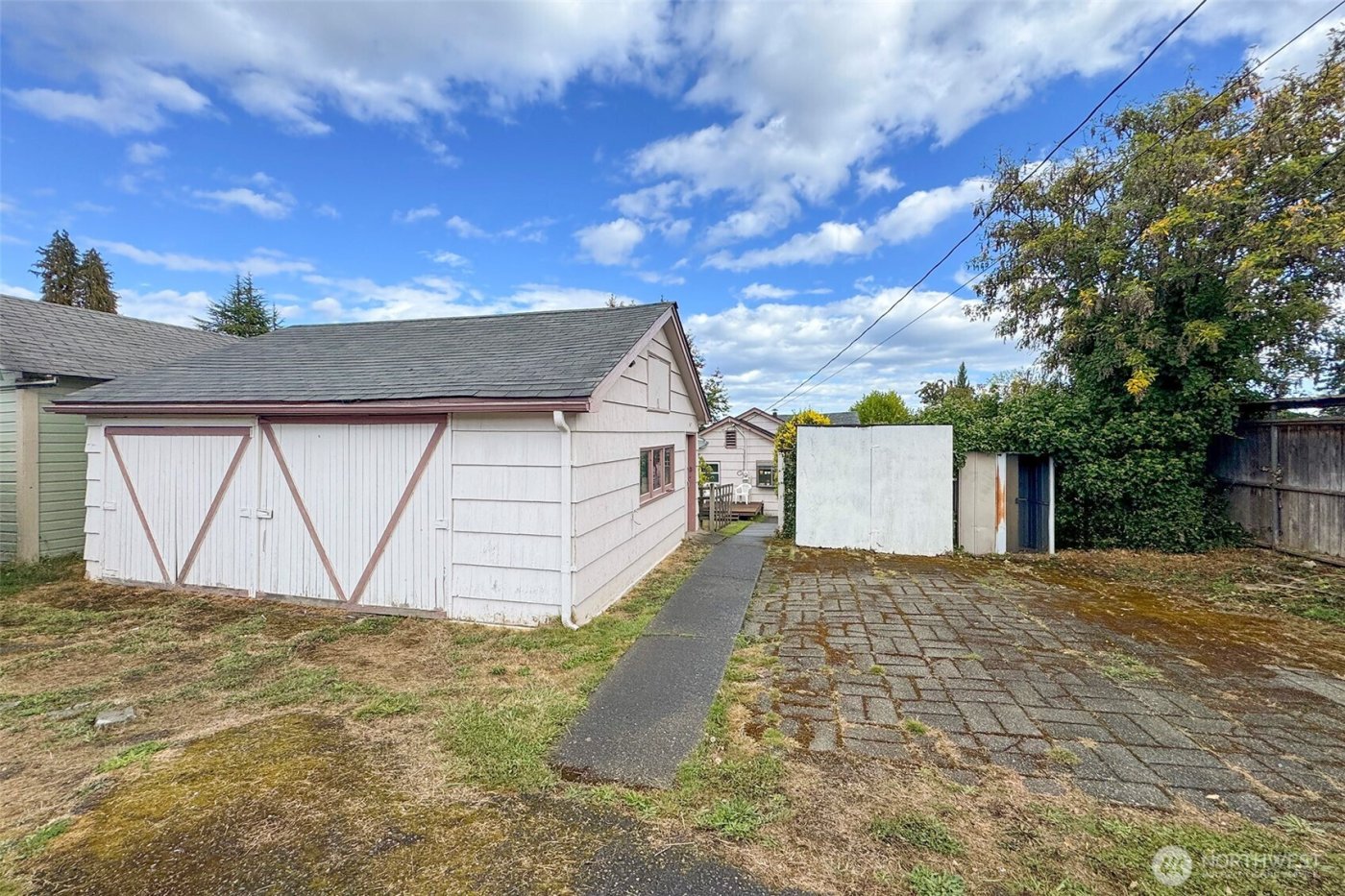 216 E 10TH Street , Port Angeles, WA 98362