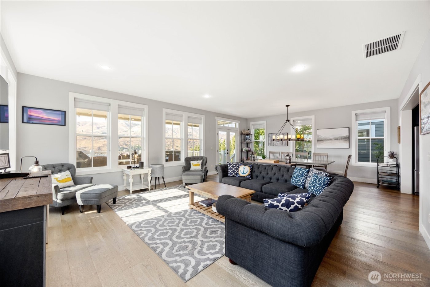 326 Porcupine Lane , Chelan, WA 98816