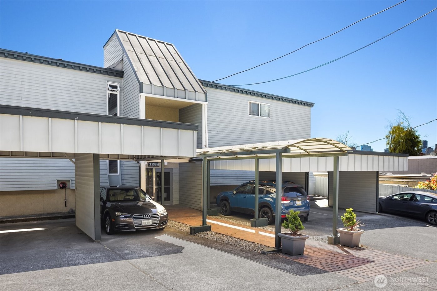 1234 Taylor Avenue N #401, Seattle, WA 98109