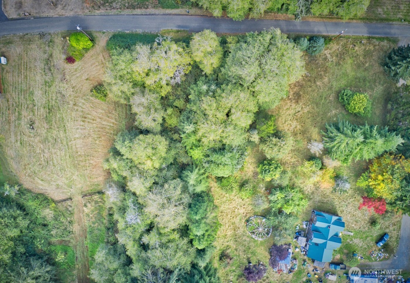 71 Chenois Valley Road , Hoquiam, WA 98550