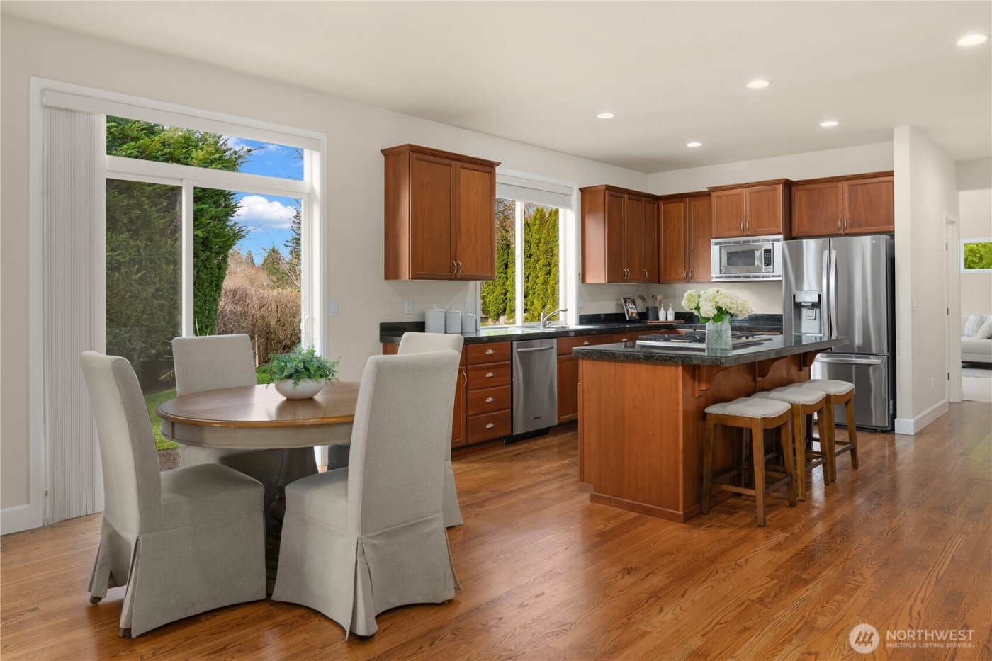 26822 SE 22nd Court , Sammamish, WA 98075