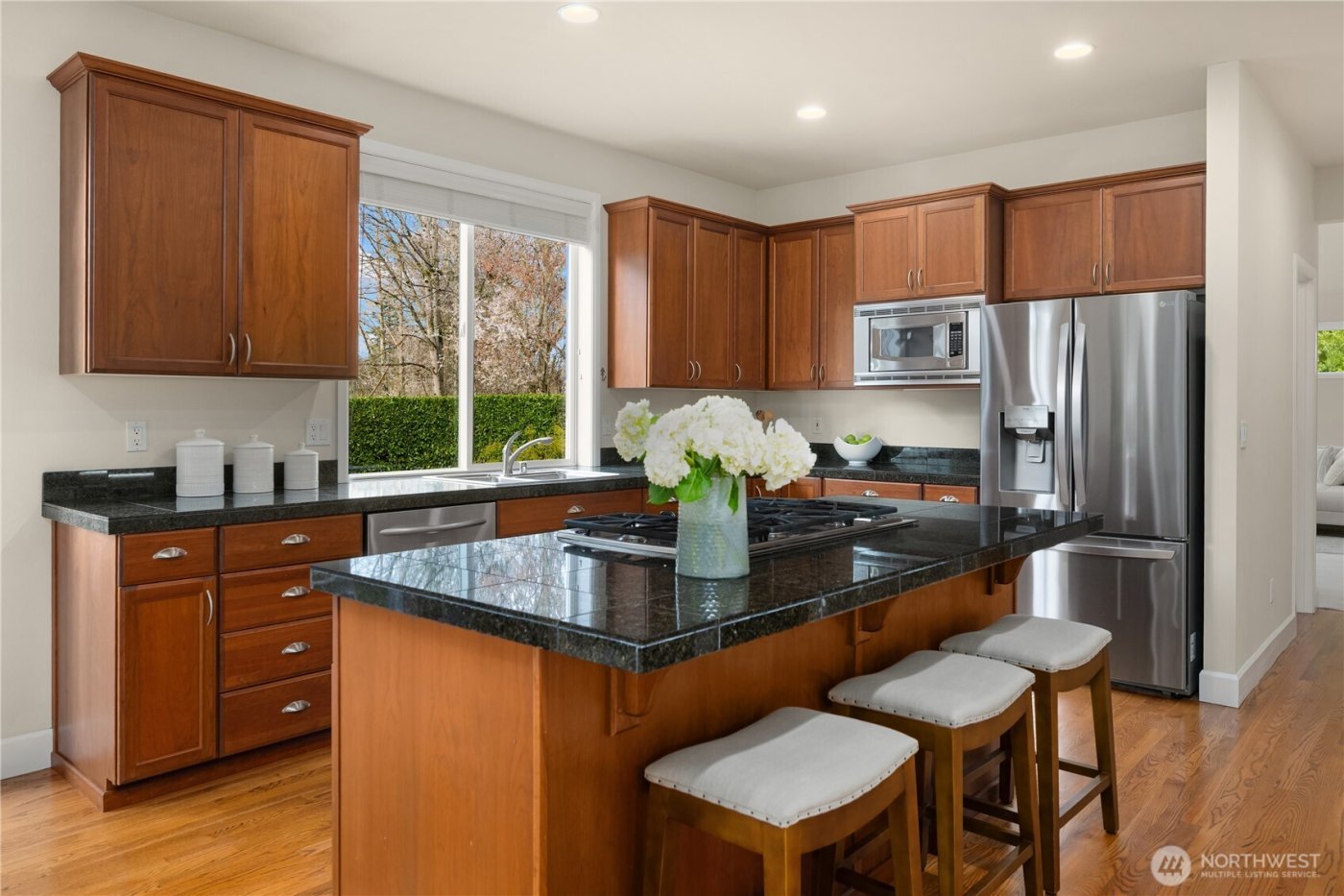 26822 SE 22nd Court , Sammamish, WA 98075