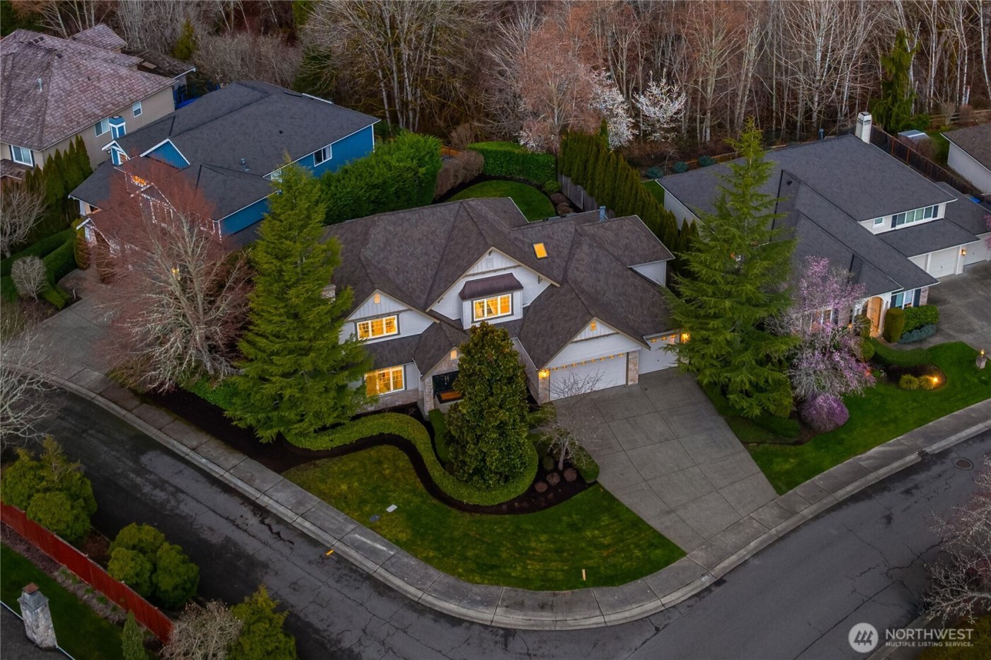 26822 SE 22nd Court , Sammamish, WA 98075