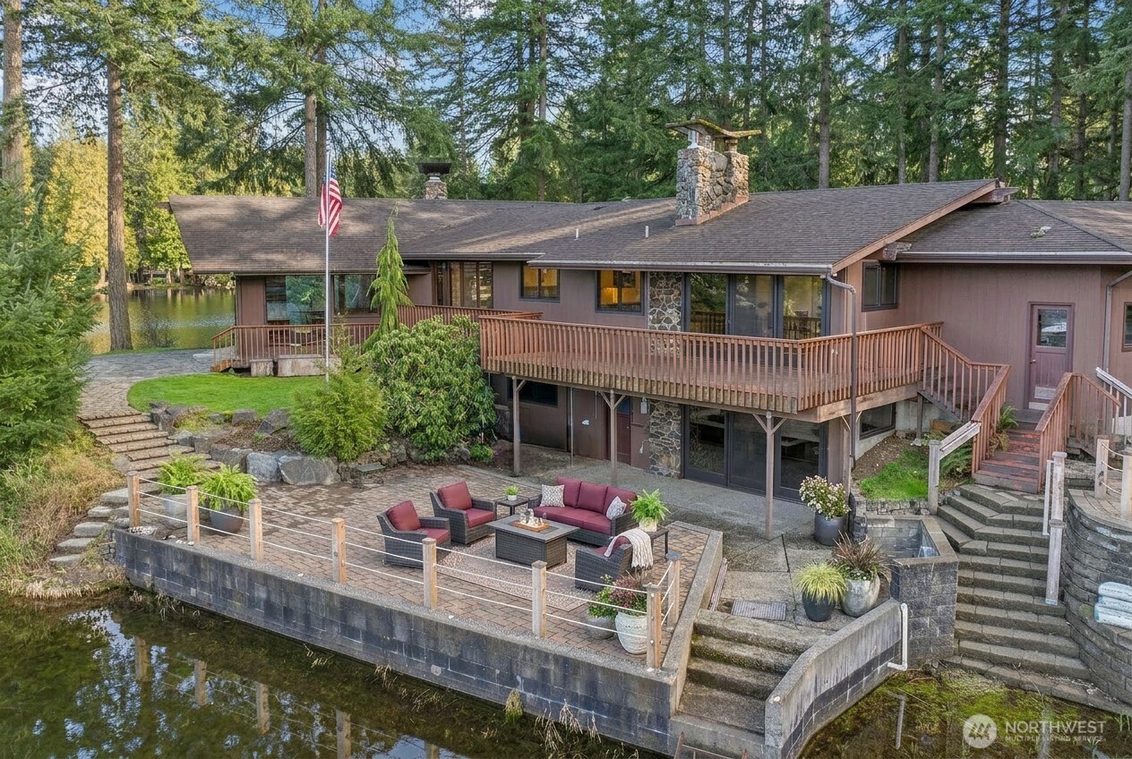 1970 Cambridge Lane SW, Olympia, WA 98512