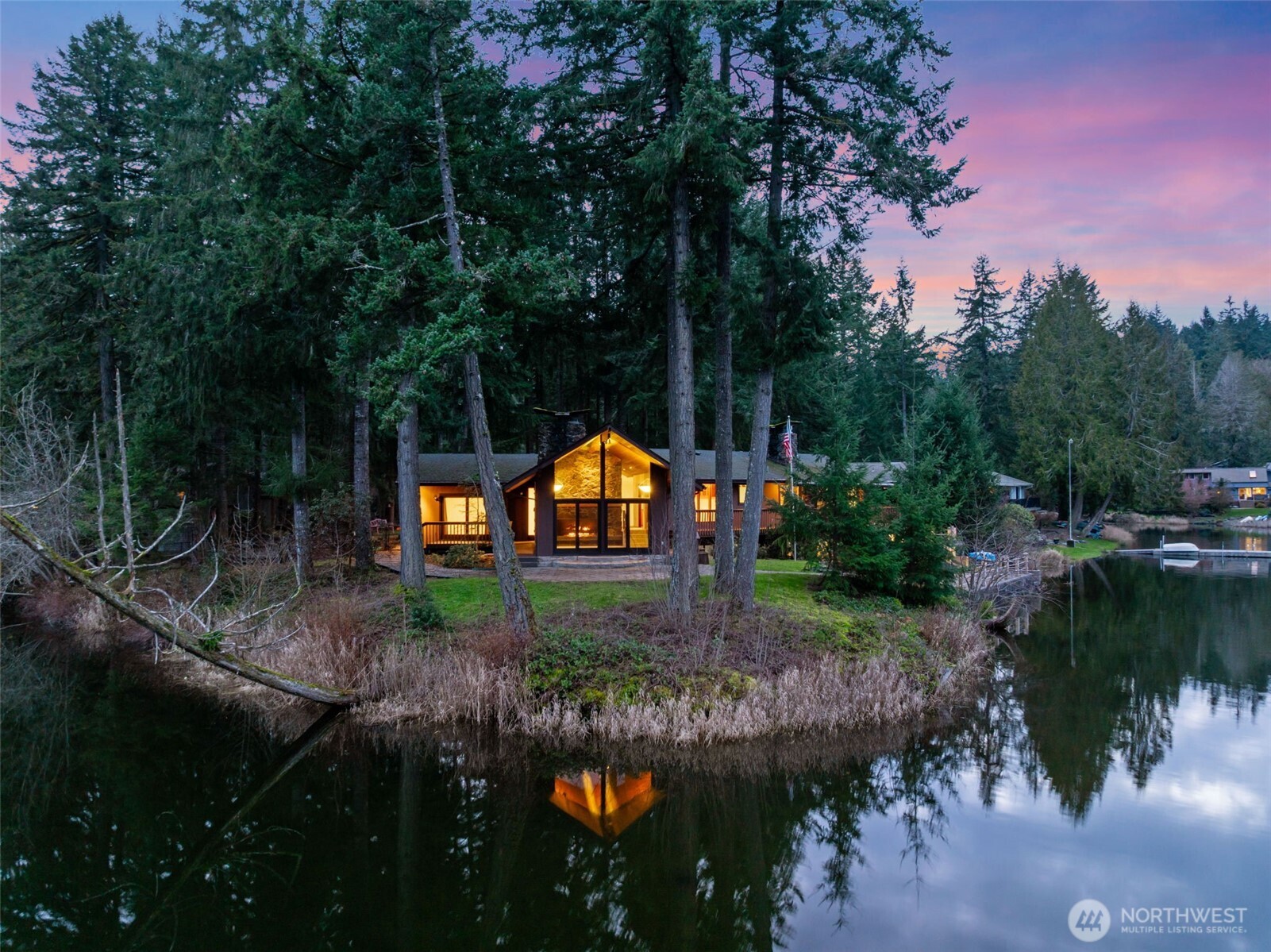 1970 Cambridge Lane SW, Olympia, WA 98512