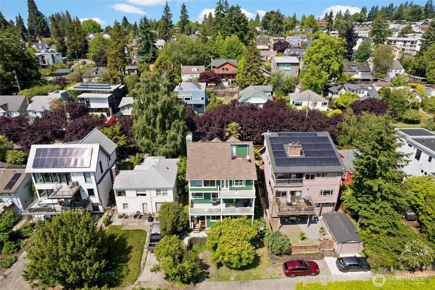 6222 37th Avenue NE, Seattle, WA 98115