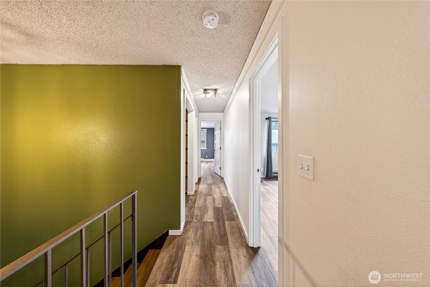 111 NW Columbia Dr #B6, Oak Harbor, WA 98277