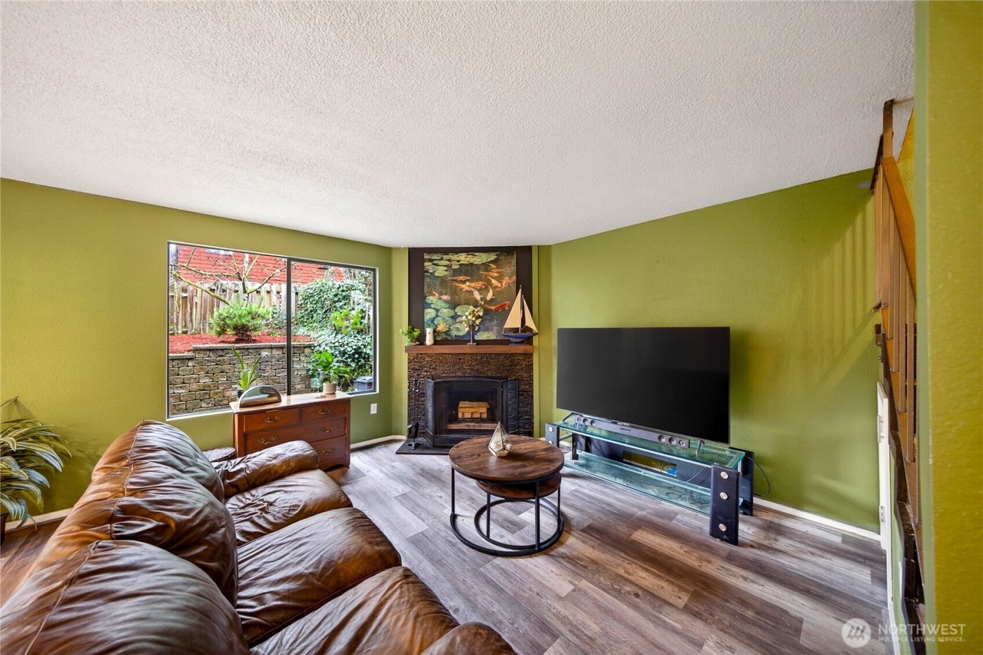 111 NW Columbia Dr #B6, Oak Harbor, WA 98277