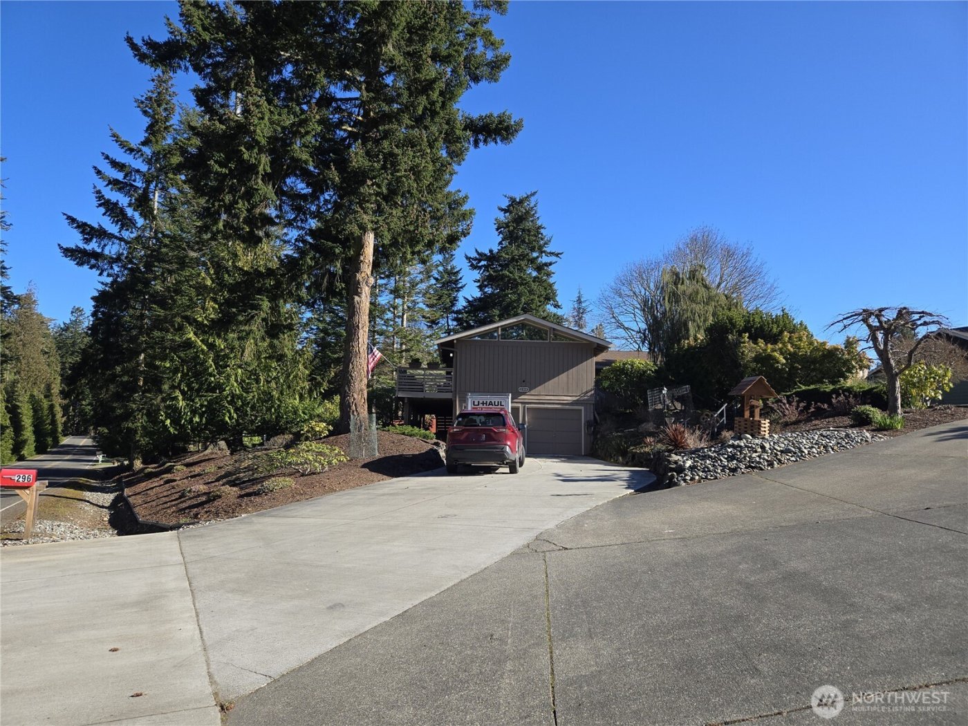 296 Taylor Blvd , Sequim, WA 98382