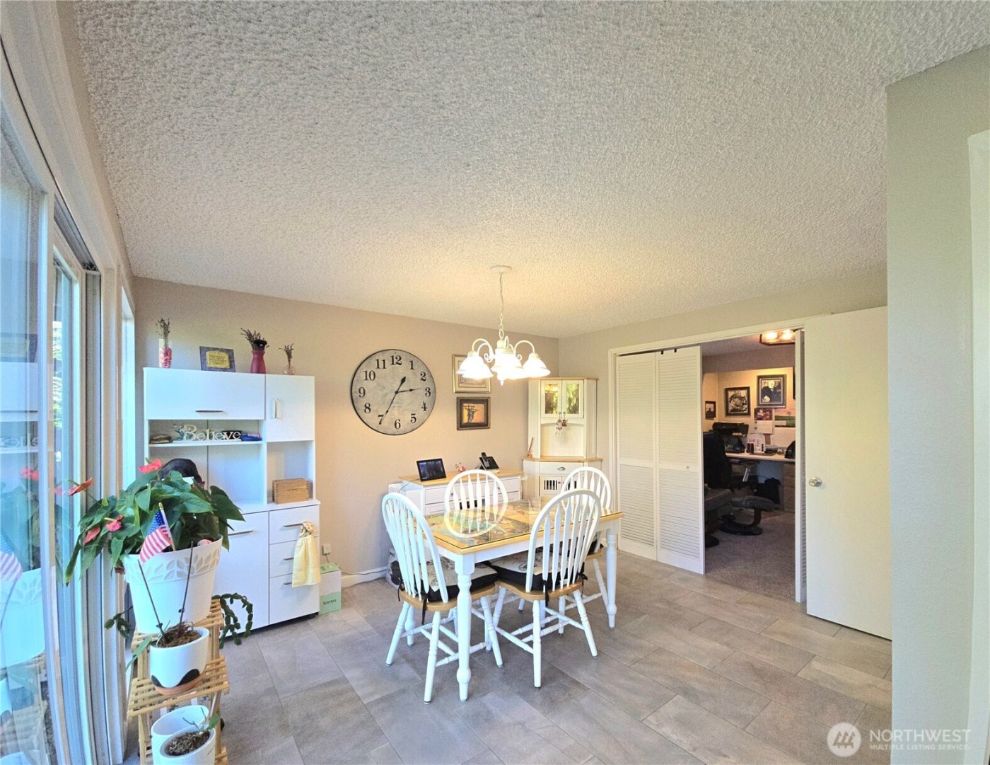 296 Taylor Blvd , Sequim, WA 98382