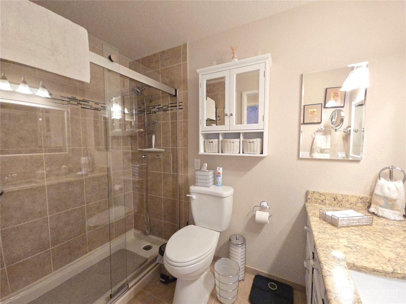 296 Taylor Blvd , Sequim, WA 98382