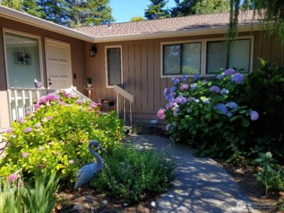 296 Taylor Blvd , Sequim, WA 98382 - Photo 2