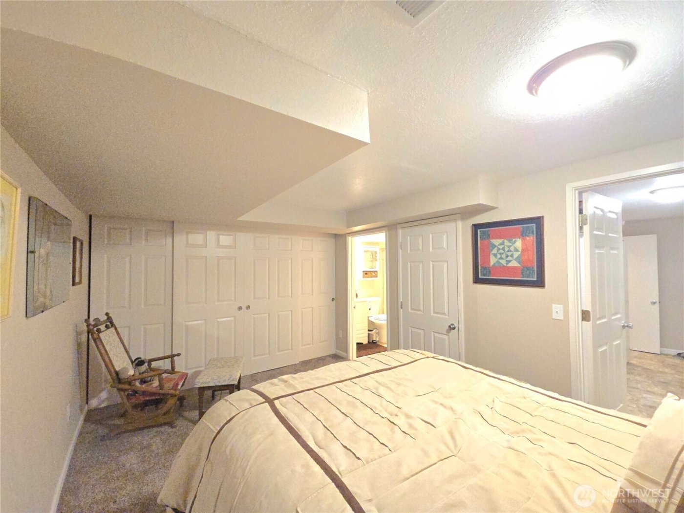 296 Taylor Blvd , Sequim, WA 98382