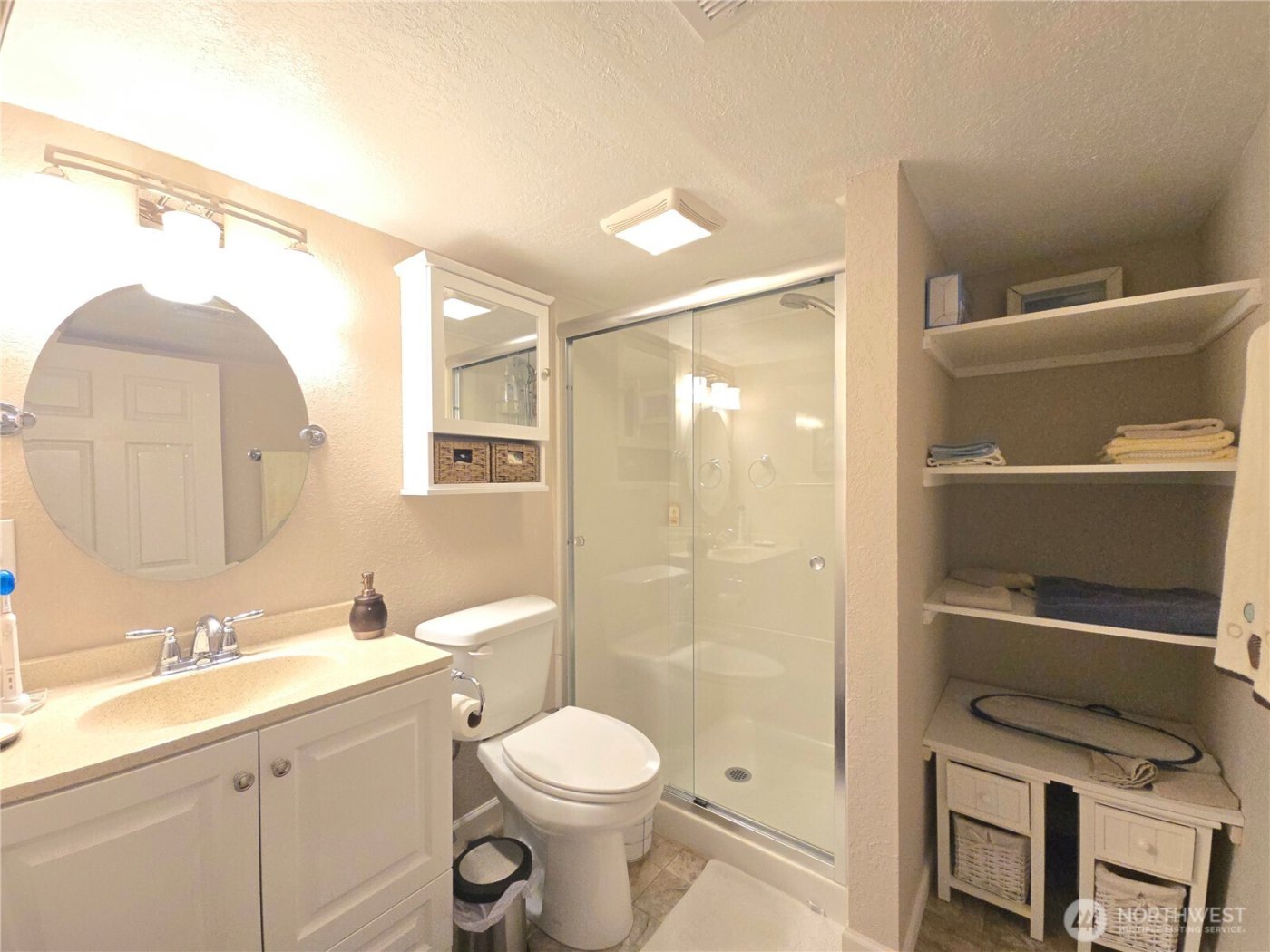 296 Taylor Blvd , Sequim, WA 98382