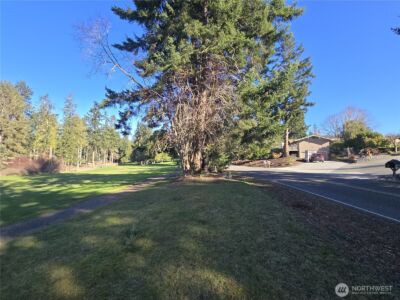 296 Taylor Blvd , Sequim, WA 98382 - Photo 3