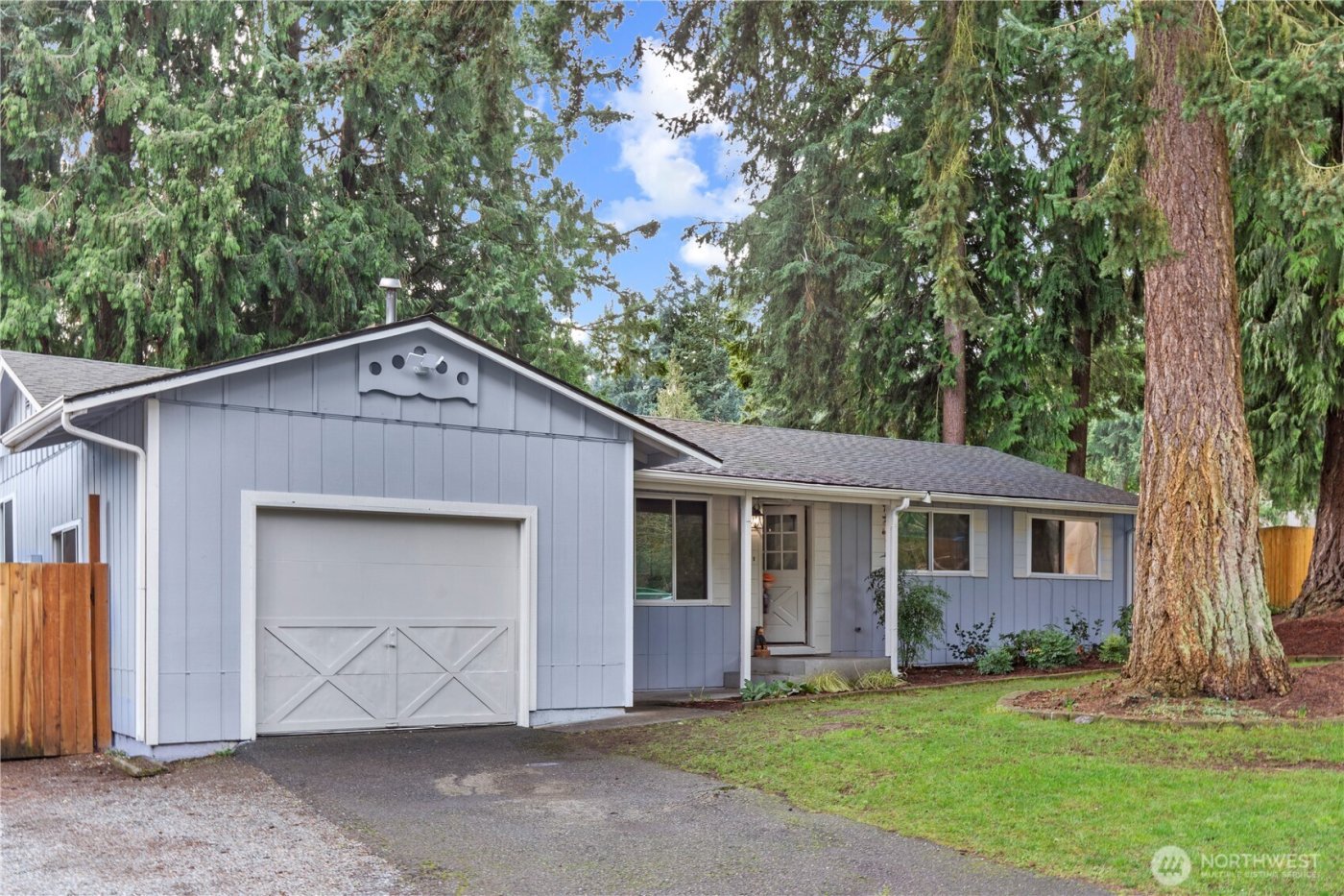 203 S 357th Street , Federal Way, WA 98003