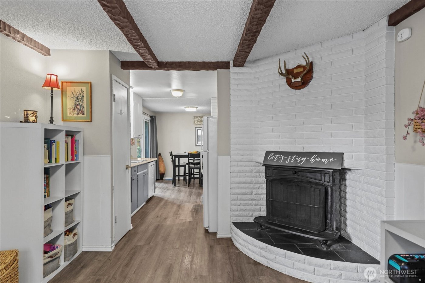 203 S 357th Street , Federal Way, WA 98003