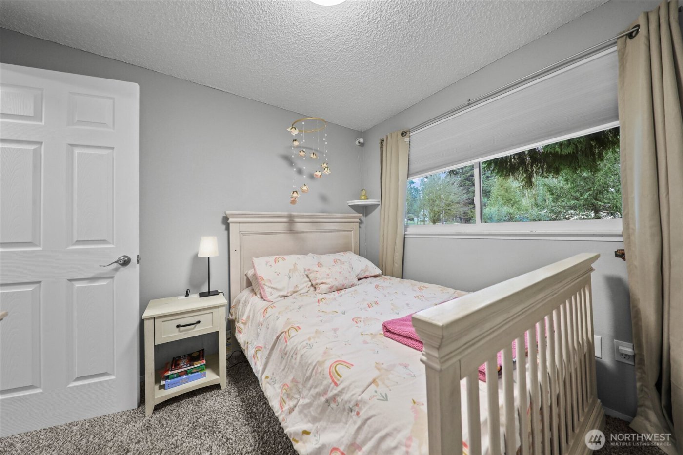 203 S 357th Street , Federal Way, WA 98003