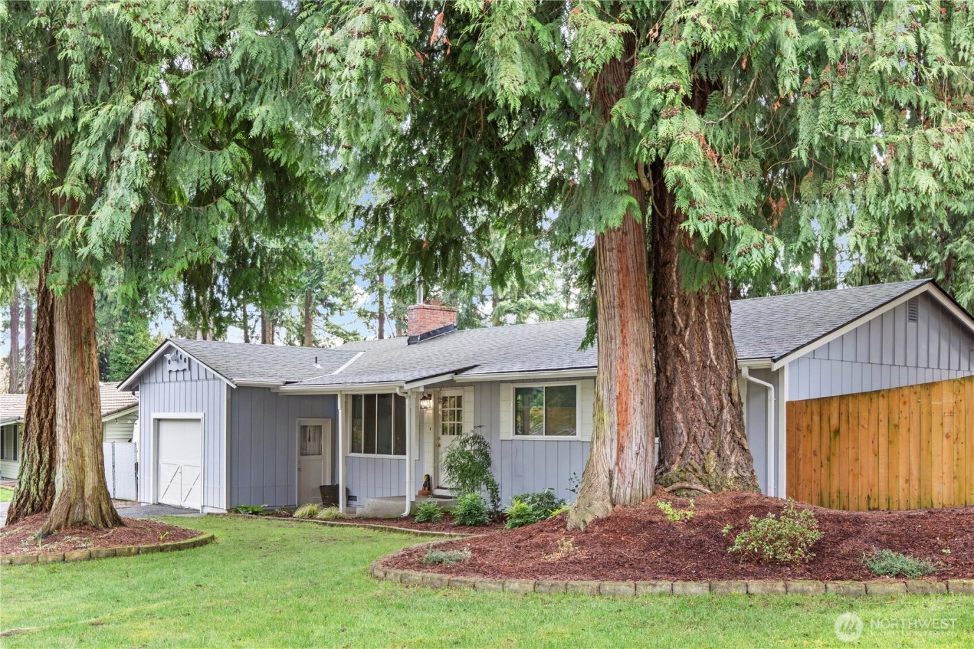 203 S 357th Street , Federal Way, WA 98003