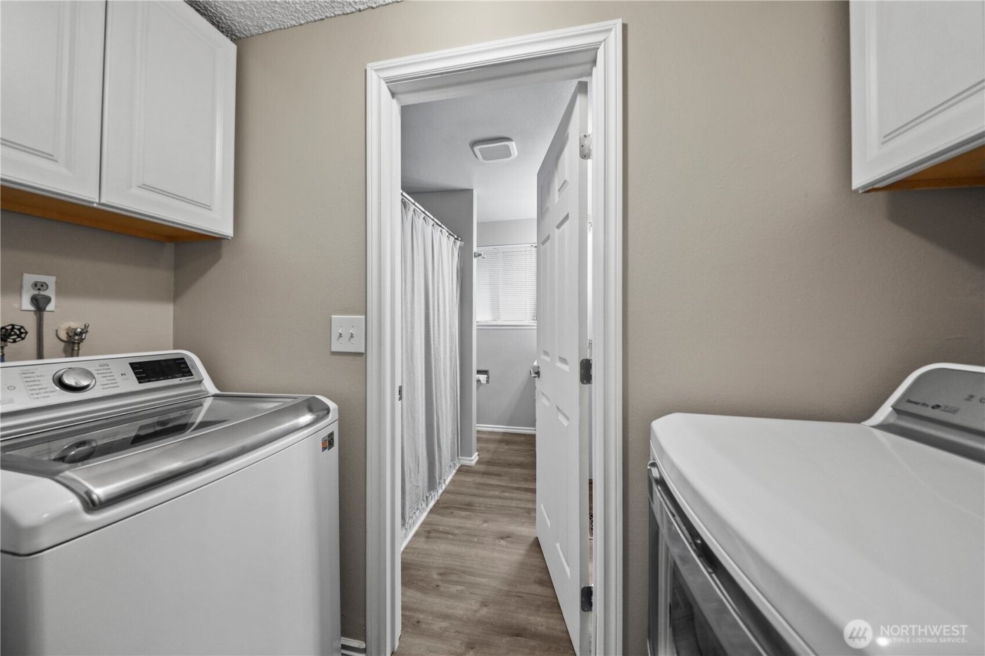 203 S 357th Street , Federal Way, WA 98003