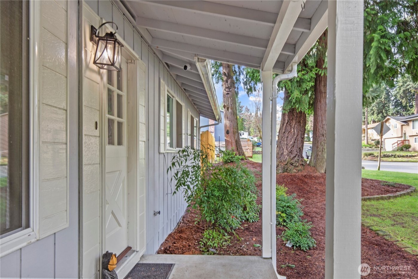 203 S 357th Street , Federal Way, WA 98003