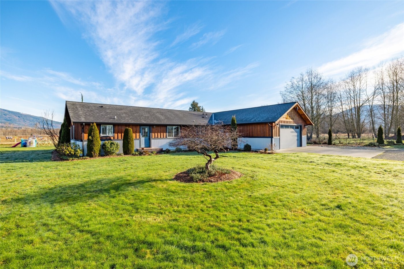 965 N Fruitdale Road , Sedro Woolley, WA 98284